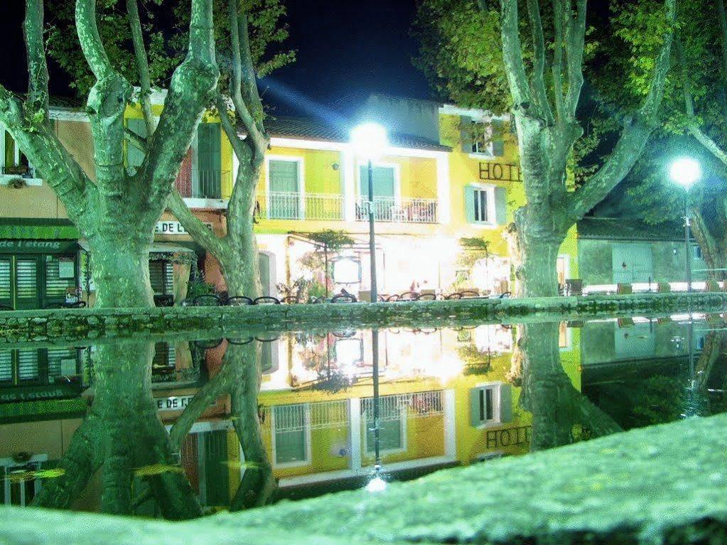 Logis Hotel De L'Etang Кюкюрон Екстериор снимка